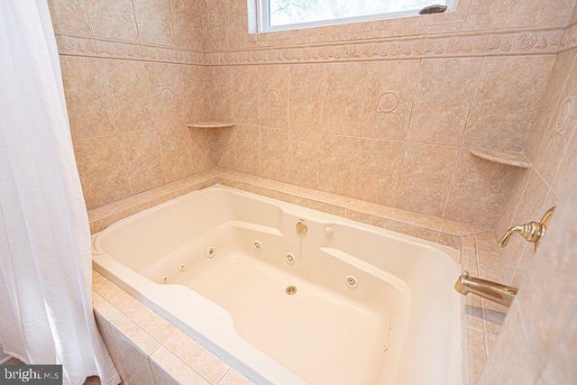 207 W 11TH ST, South Bethany, DE 19930