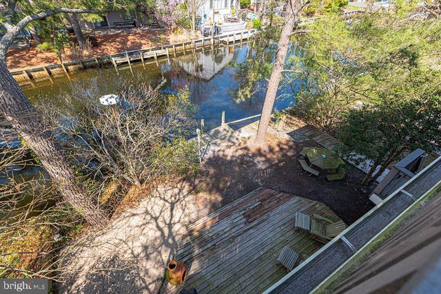 207 W 11TH ST, South Bethany, DE 19930