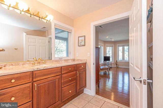 207 W 11TH ST, South Bethany, DE 19930