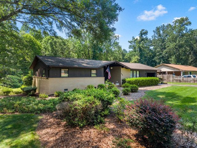 884 Beverly Drive, Spartanburg, SC 29303