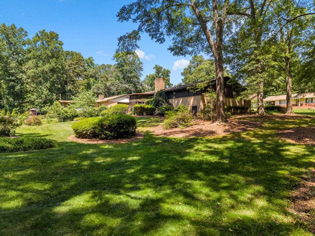 884 Beverly Drive, Spartanburg, SC 29303