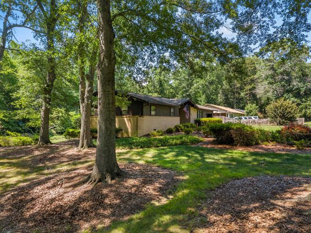 884 Beverly Drive, Spartanburg, SC 29303