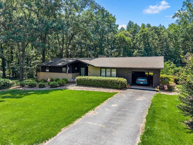 884 Beverly Drive, Spartanburg, SC 29303