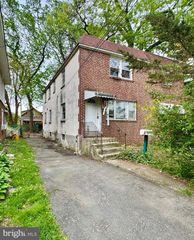 828 BROAD ST, Collingdale, PA 19023
