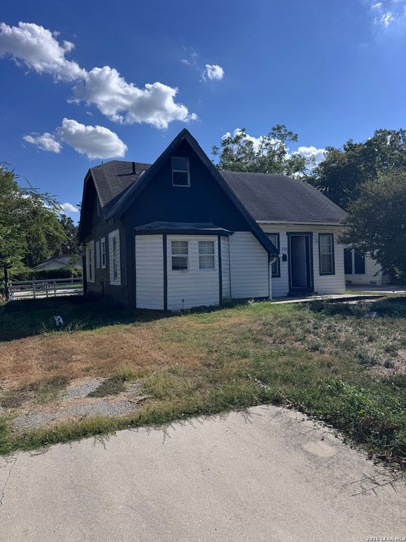 1150 W WINNIPEG AVE, San Antonio, TX 78225