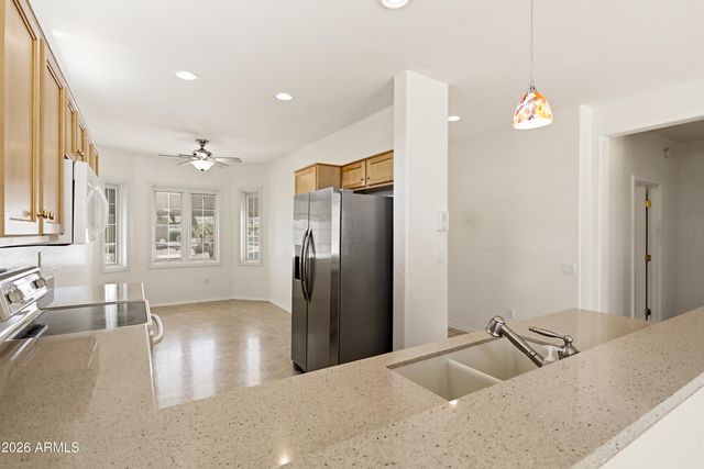 19951 N CRESCENT Way, Surprise, AZ 85374