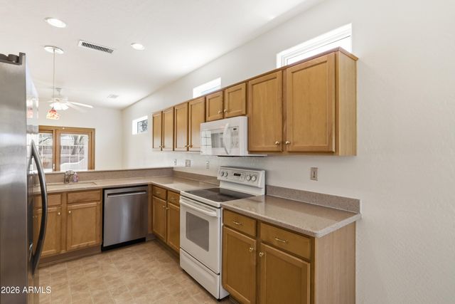 19951 N CRESCENT Way, Surprise, AZ 85374