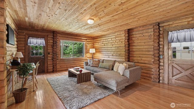 28121 197th Avenue SE, Kent, WA 98042