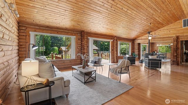 28121 197th Avenue SE, Kent, WA 98042