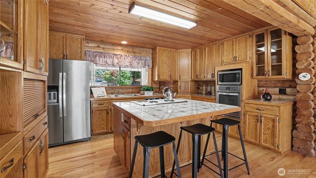 28121 197th Avenue SE, Kent, WA 98042