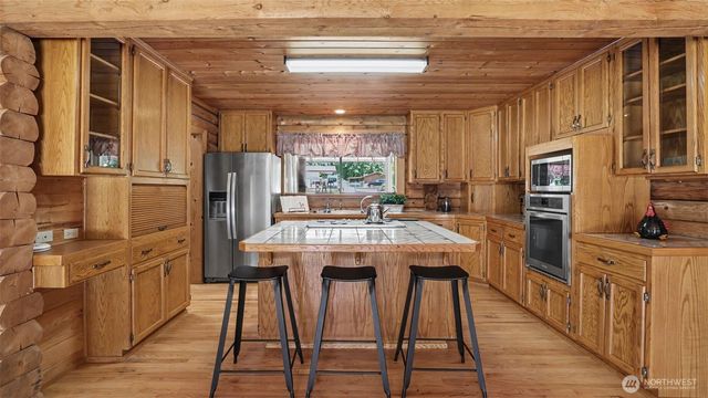 28121 197th Avenue SE, Kent, WA 98042