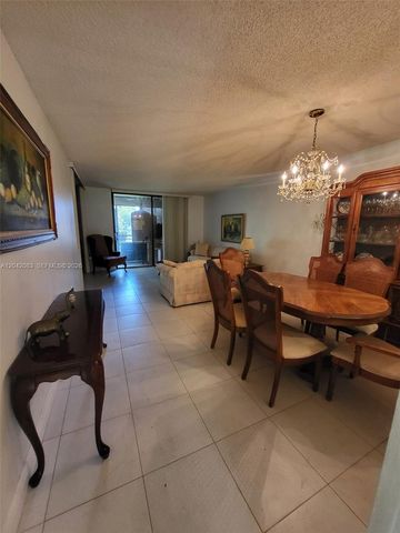 900 Colony Point Cir 107, Pembroke Pines, FL 33026