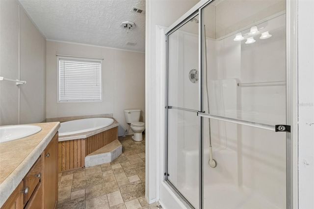 6735 RAVENWOOD STREET, Wesley Chapel, FL 33544