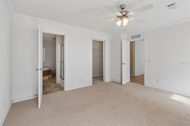 6735 RAVENWOOD STREET, Wesley Chapel, FL 33544