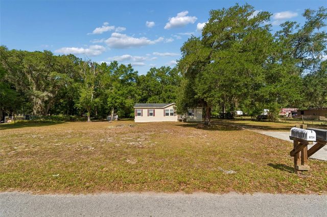6735 RAVENWOOD STREET, Wesley Chapel, FL 33544