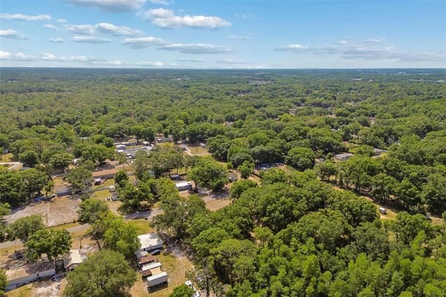 6735 RAVENWOOD STREET, Wesley Chapel, FL 33544