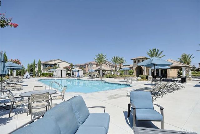 7060 Montecito Lane, Eastvale, CA 92880