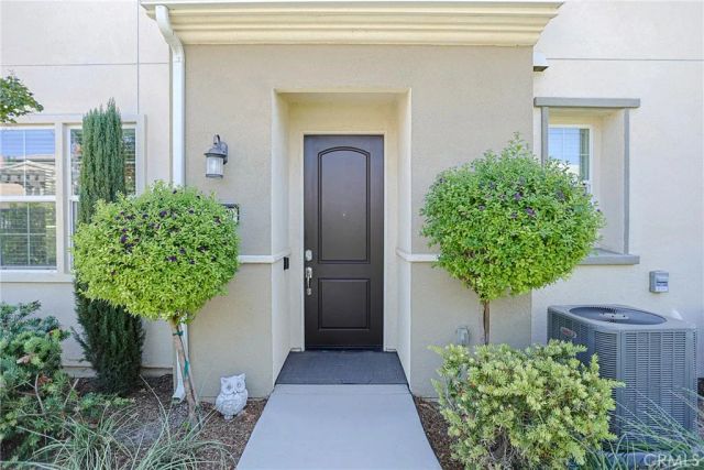 7060 Montecito Lane, Eastvale, CA 92880