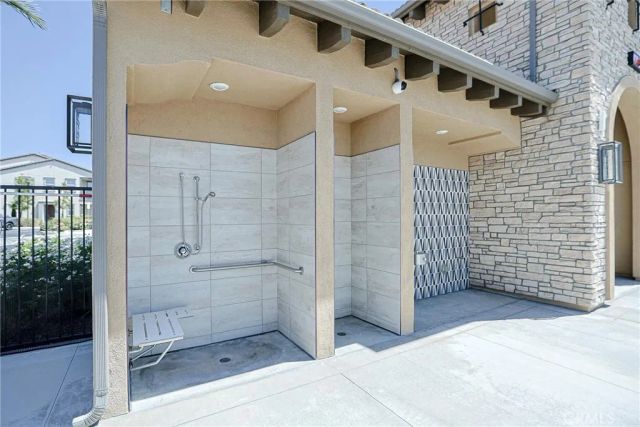 7060 Montecito Lane, Eastvale, CA 92880