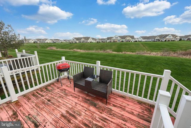 1165 LEDGE DR, York, PA 17408