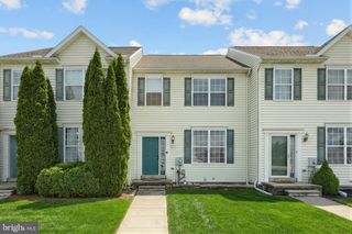 1165 LEDGE DR, York, PA 17408