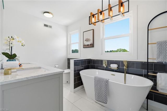 3501 Kings Lake DR, Virginia Beach, VA 23452