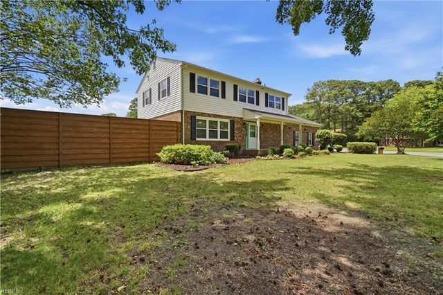 3501 Kings Lake DR, Virginia Beach, VA 23452