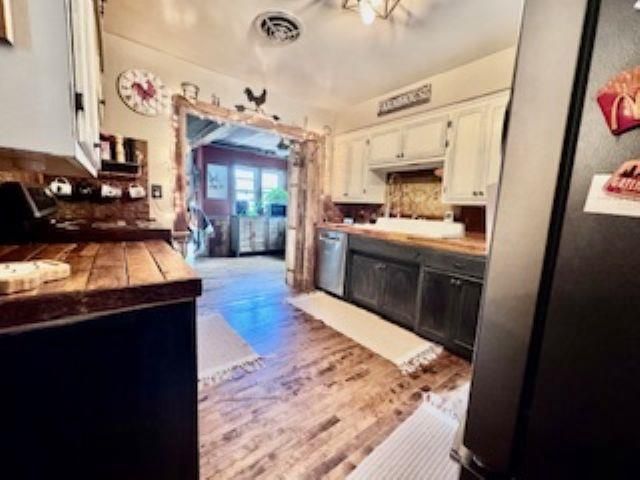 1118 PARKWAY BOULEVARD, Appleton, WI 54914