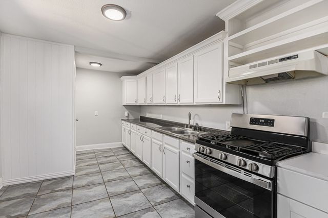 3506 N Houston Street, Fort Worth, TX 76106