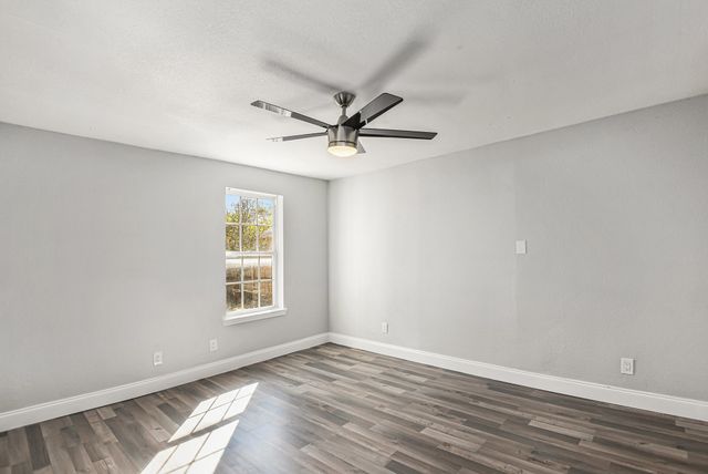 3506 N Houston Street, Fort Worth, TX 76106