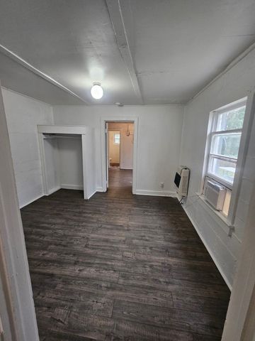 515 Greenlea Street, Spartanburg, SC 29306