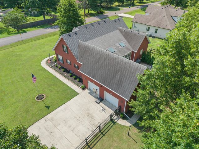 101 Winchester Ln, Smyrna, TN 37167