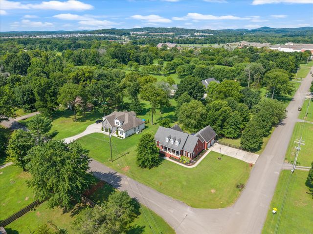 101 Winchester Ln, Smyrna, TN 37167