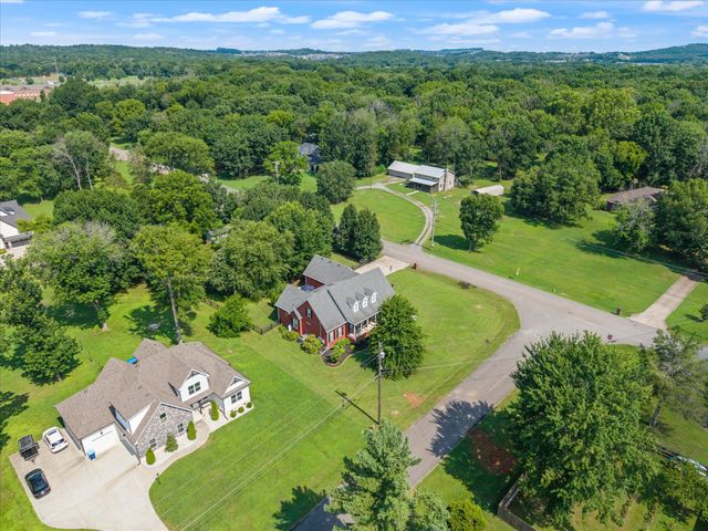 101 Winchester Ln, Smyrna, TN 37167