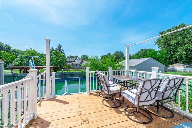 672 Jackson Street, Amherst, OH 44001