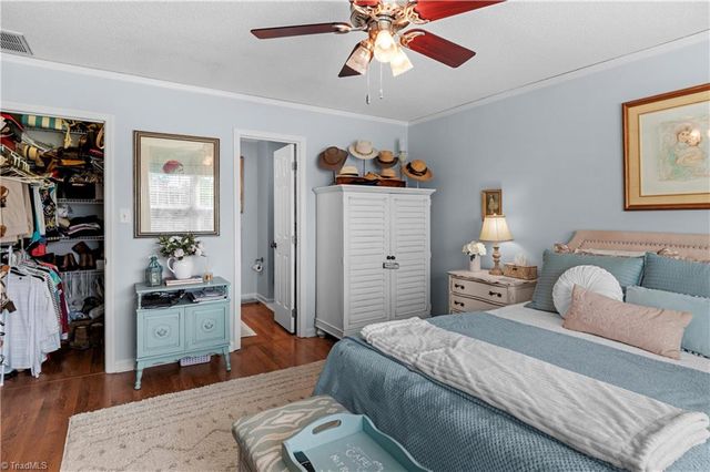 3675 Signet Drive, Winston-salem, NC 27101
