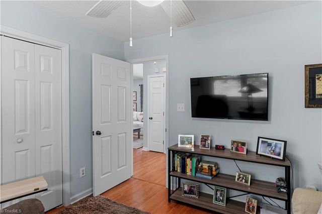 3675 Signet Drive, Winston-salem, NC 27101
