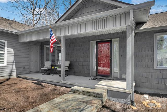 222 Sedi Lane, Brevard, NC 28712