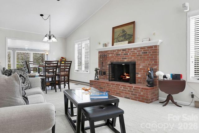 222 Sedi Lane, Brevard, NC 28712