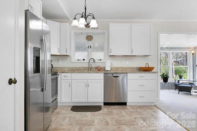 222 Sedi Lane, Brevard, NC 28712