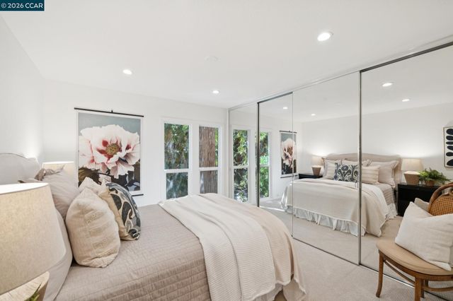 150 SHARENE LANE 207, Walnut Creek, CA 94596