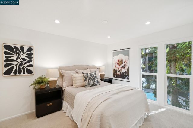 150 SHARENE LANE 207, Walnut Creek, CA 94596