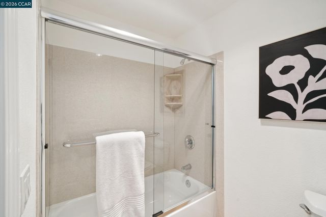 150 SHARENE LANE 207, Walnut Creek, CA 94596