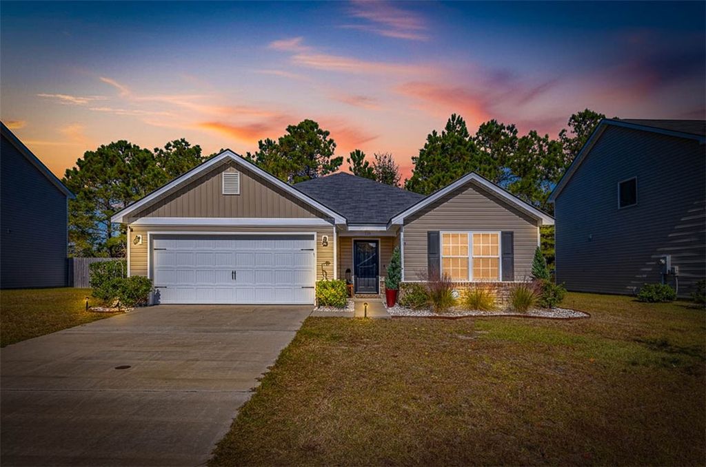 118 Roswell Drive W, Brunswick, GA 31525