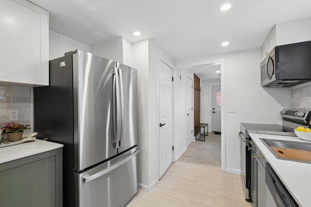 4304 1st Avenue S, Minneapolis, MN 55409