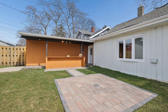 4304 1st Avenue S, Minneapolis, MN 55409