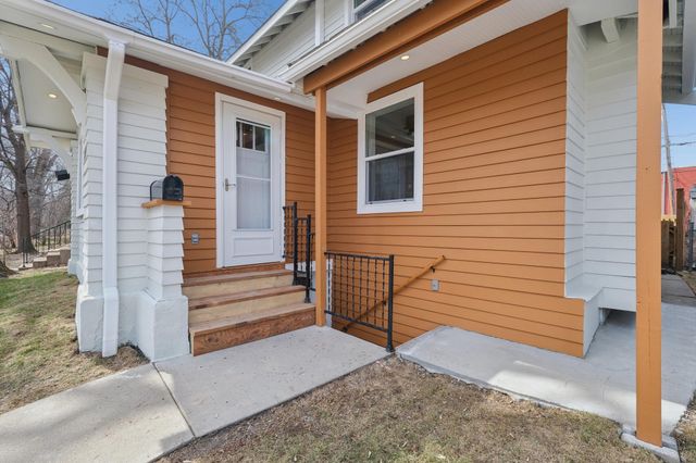 4304 1st Avenue S, Minneapolis, MN 55409