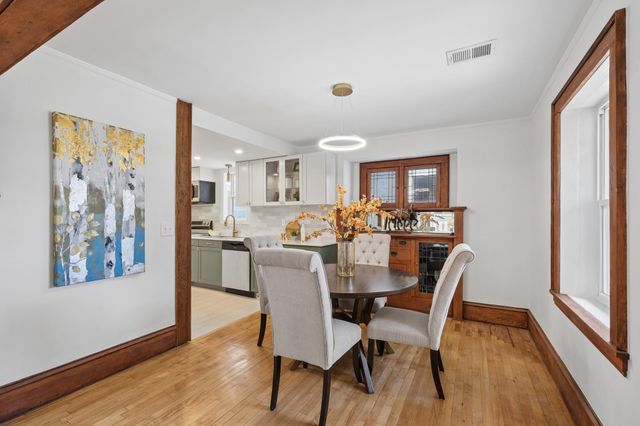 4304 1st Avenue S, Minneapolis, MN 55409