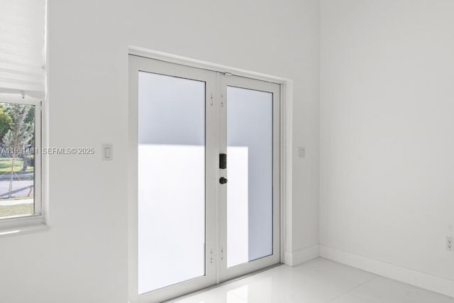 755 NW 83 ST, Miami, FL 33150