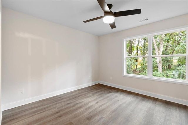 2486 Hidden Cove Court, Gainesville, GA 30501